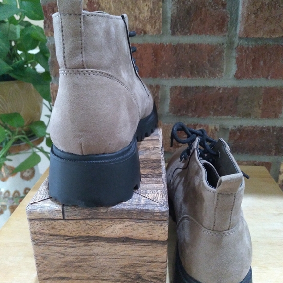 NEW in box Sonoma Goods For Life with Ortholite comfort foam insoles size 10 - Picture 7 of 8